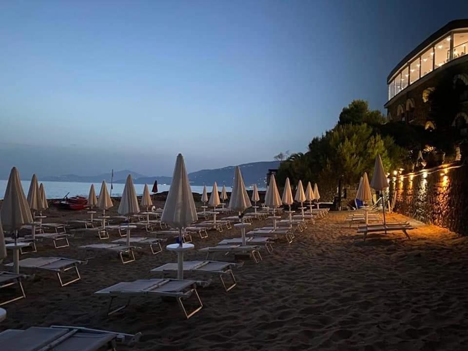 Il Gabbiano Palinuro Hotel Exterior photo